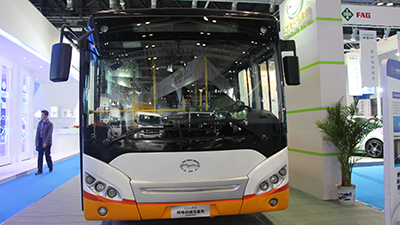 2015節能與新能源成果展 五洲龍FDG6851EVG純電動城市客車