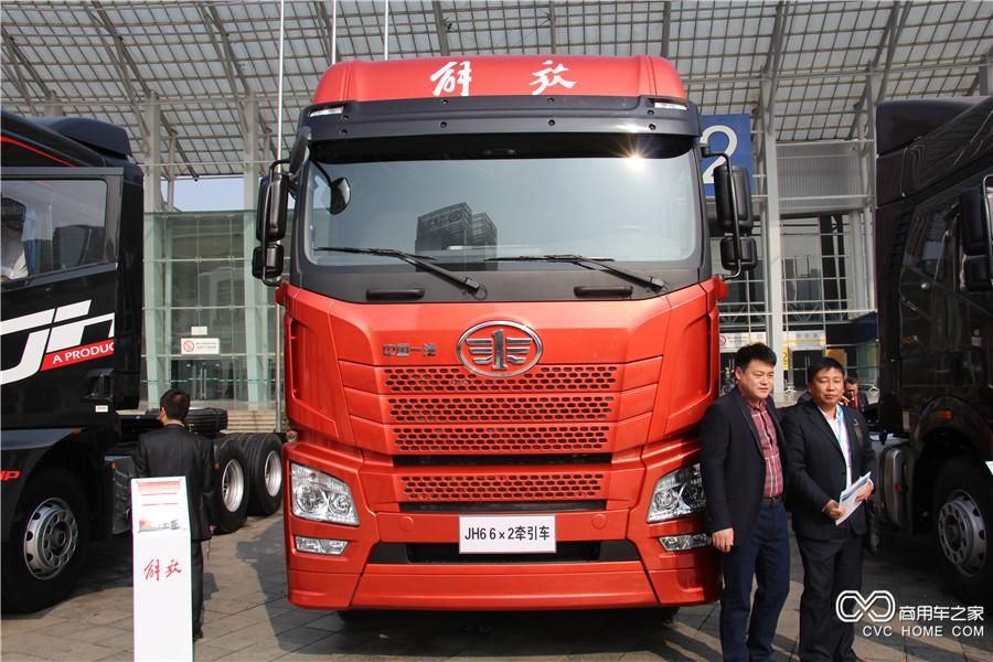 2016解放商務年會展車 JH6 6*2牽引車