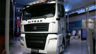 中國重汽 汕德卡SITRAK C7H重卡 440馬力 4X2牽引車